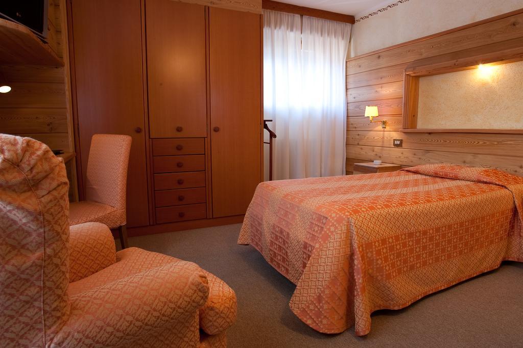 Hotel Pavillon 4*