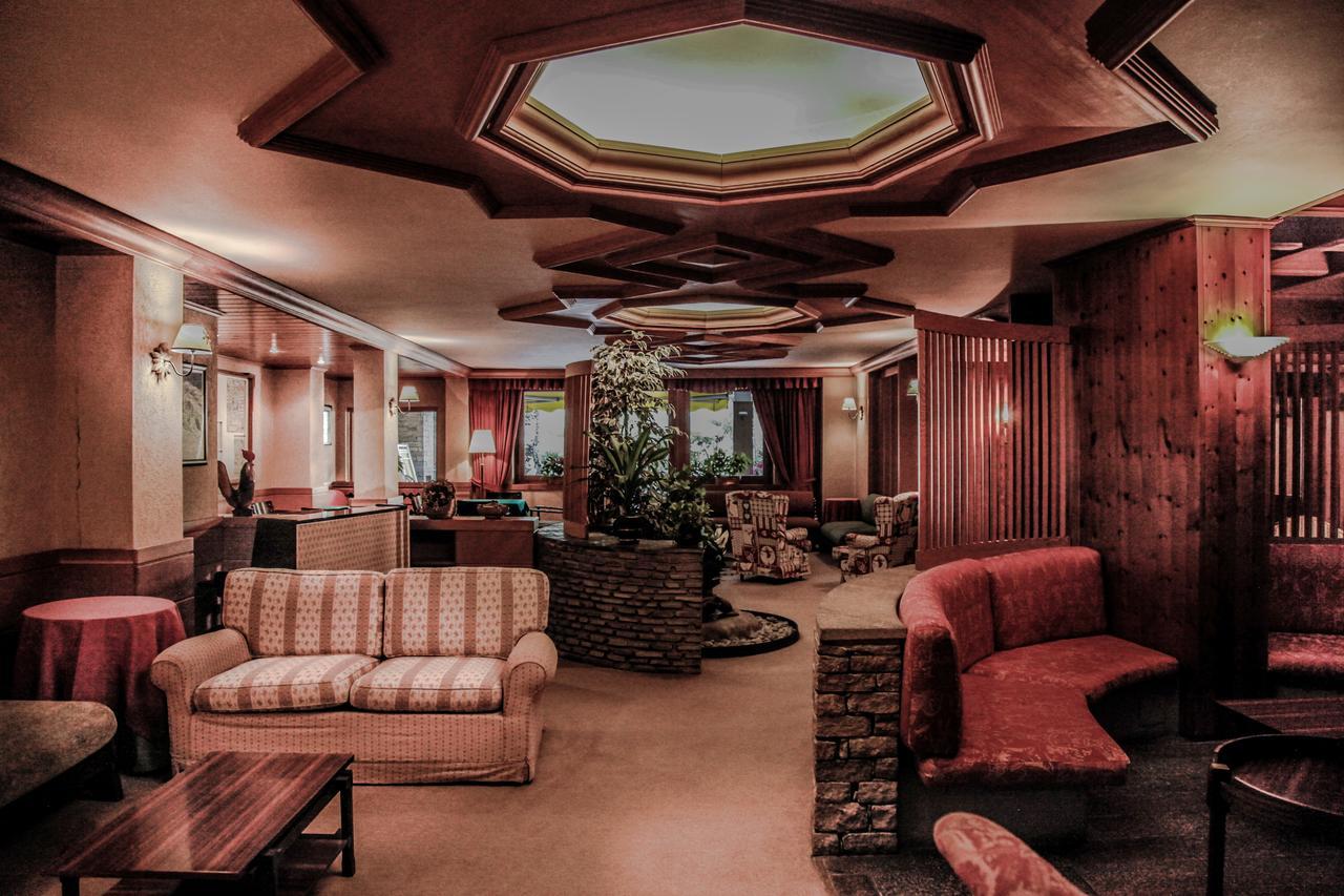 Pavillon Hotel 4*