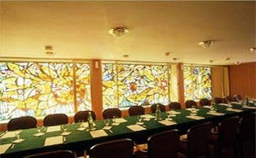 Pavillon Hotel 4*